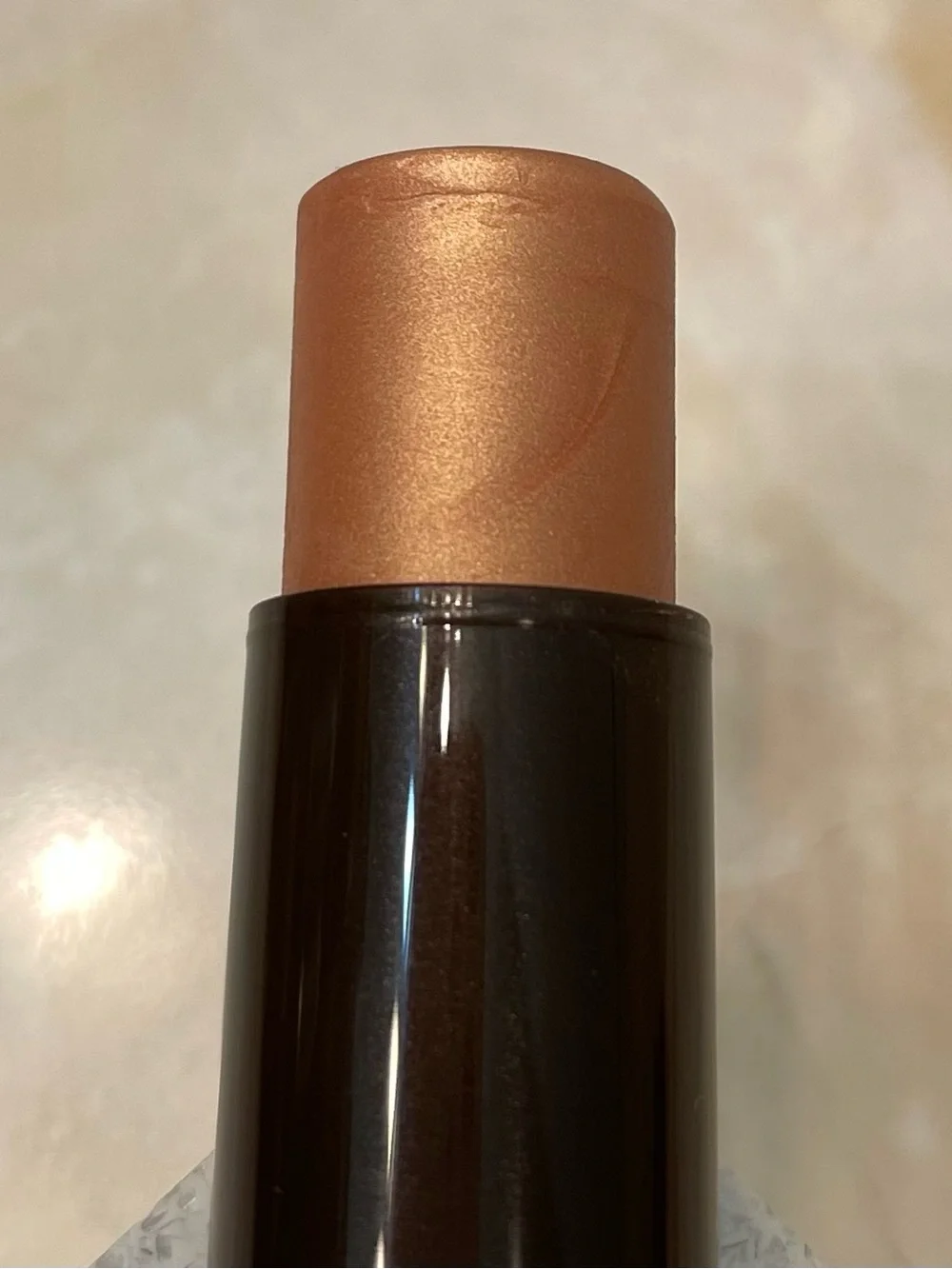 Burt’s Bees ~ ‘1605 GOLDEN SHIMMER’ ~ ALL Aglow Bronzer Stick ~ Full Size